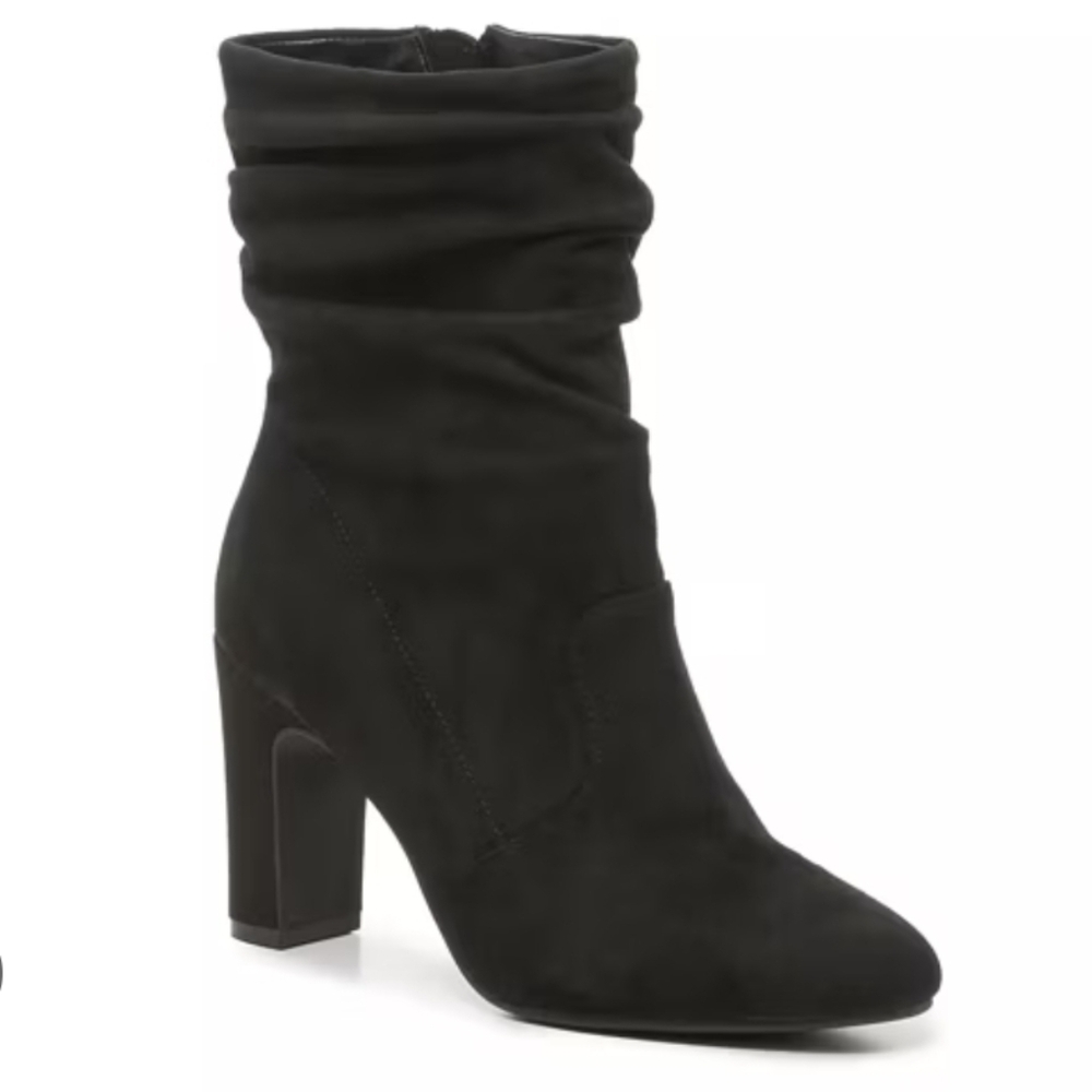Kelly & Katie Black Booties Size 7.5